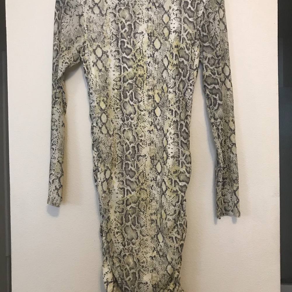 Women's Dress, Color Animal/Print, Small.